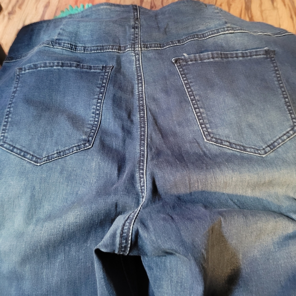 Suzanne Betro Pullon Denim - Picture 6 of 9